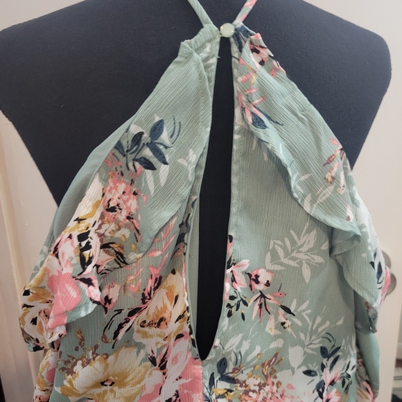 Romper - Picture 3 of 4